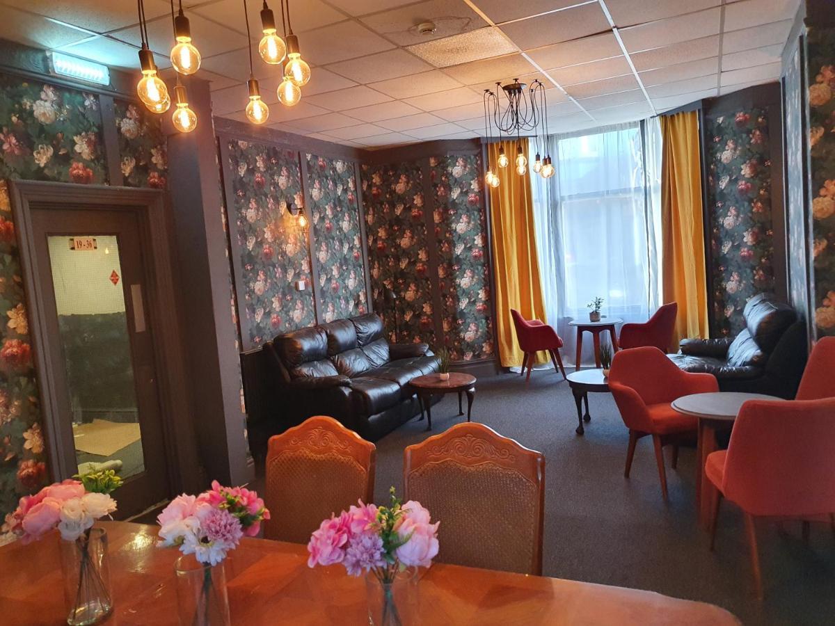 Balkan Hotel Blackpool Ngoại thất bức ảnh