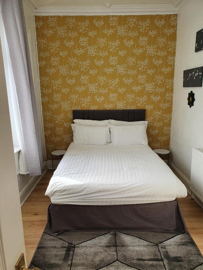 Balkan Hotel Blackpool Ngoại thất bức ảnh