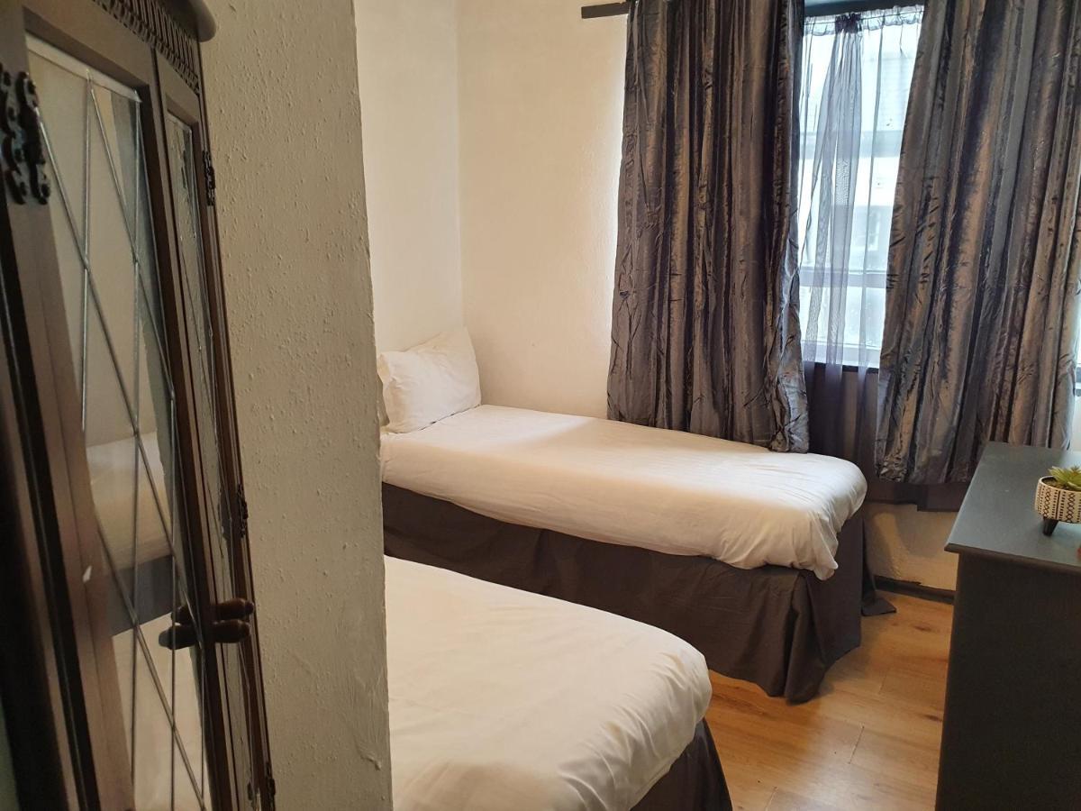 Balkan Hotel Blackpool Ngoại thất bức ảnh