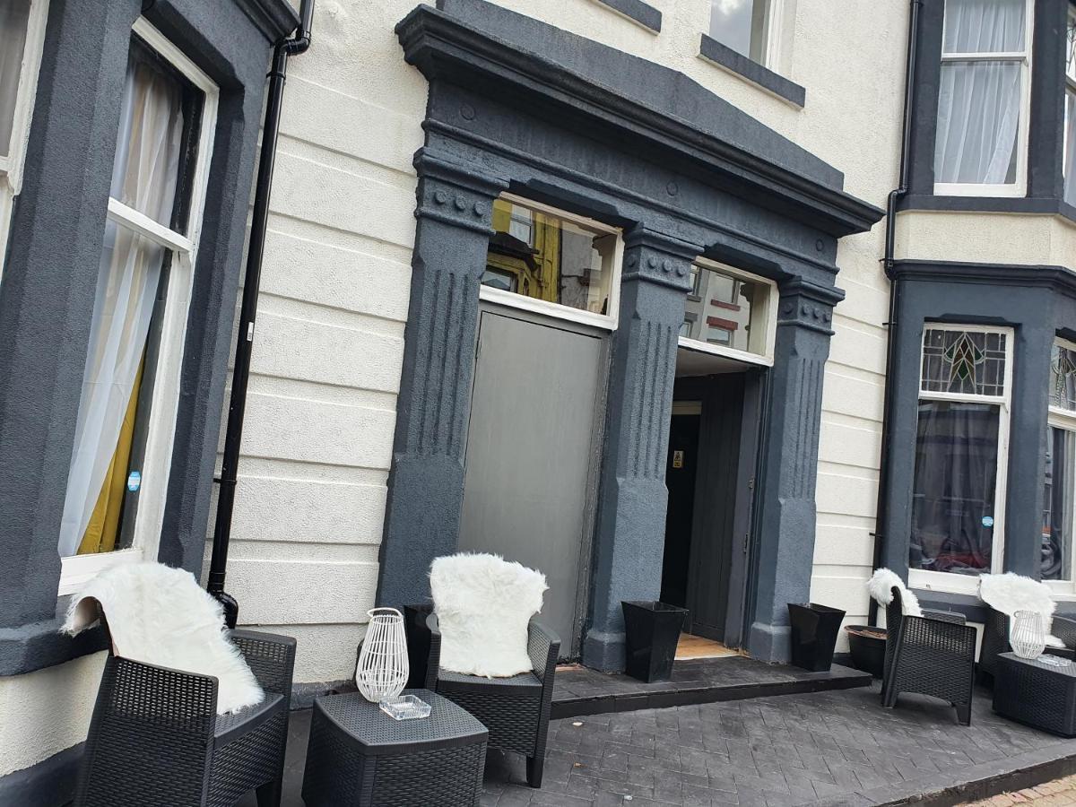 Balkan Hotel Blackpool Ngoại thất bức ảnh